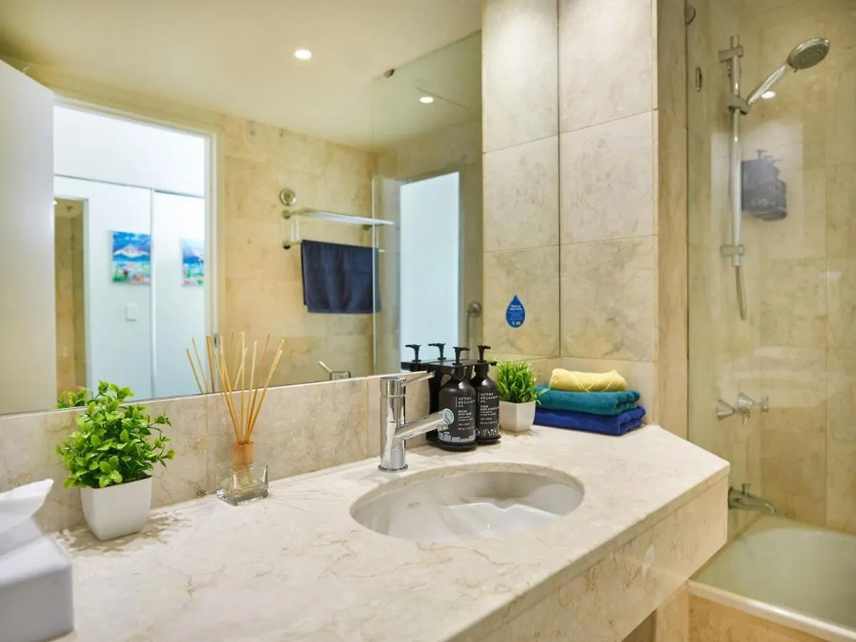 Stay In The Heart Of Surfers Gold Coast