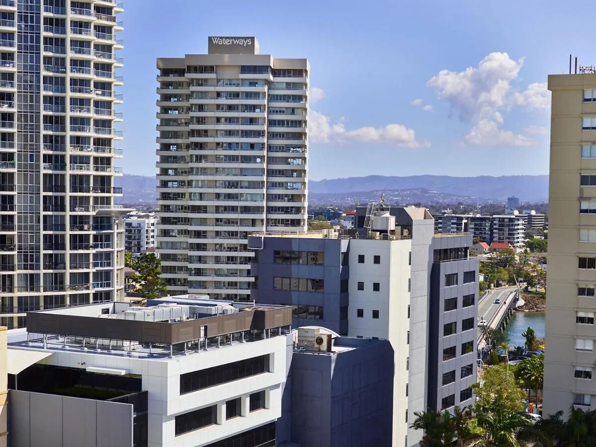 Stay In The Heart Of Surfers Gold Coast 0*,  Austrália