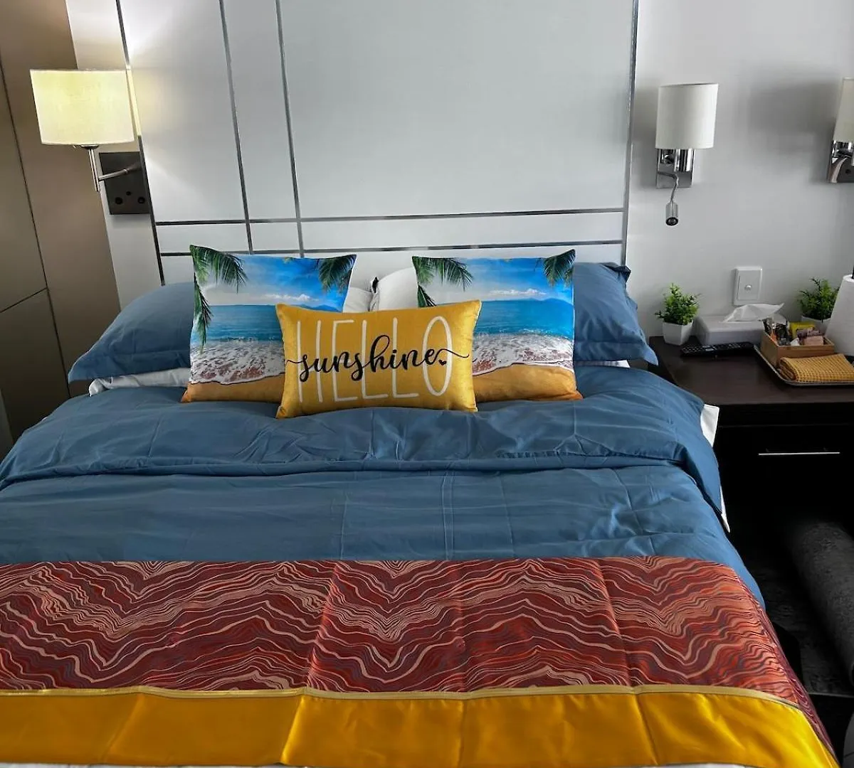 Stay In The Heart Of Surfers Gold Coast